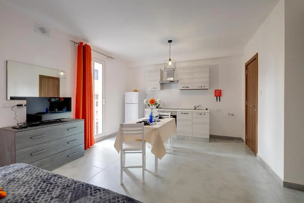 Modern Studio Central Location Sliema 0*,  Malte