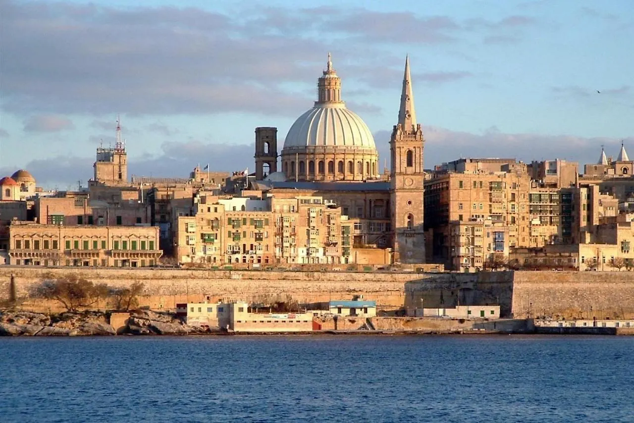 Modern Studio Central Location Sliema 0*,  Malte